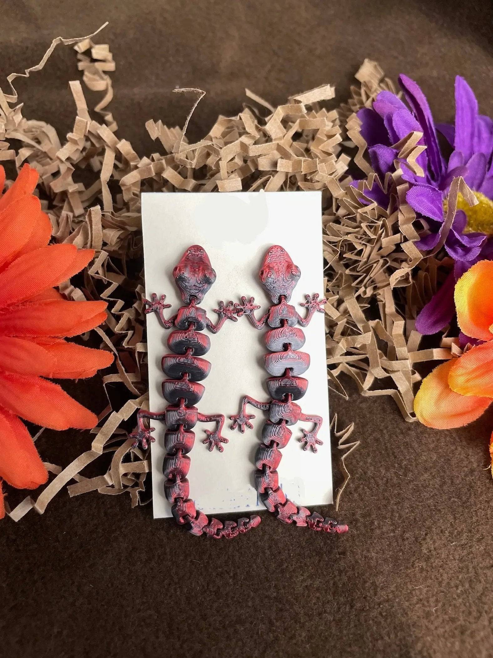 Gecko Dangle Earrings Ð Stainless Steel & Hypoallergenic Design