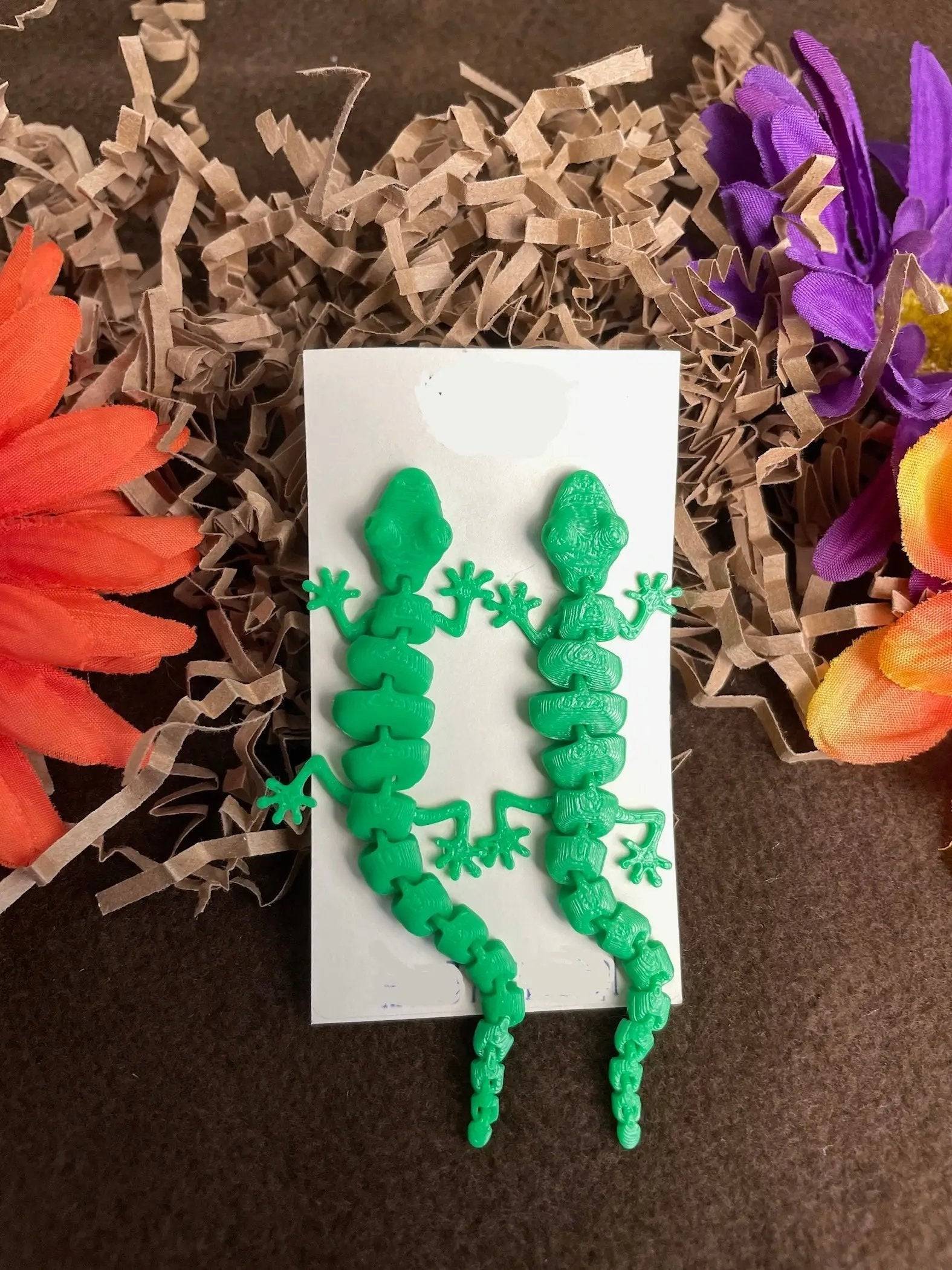 Gecko Dangle Earrings Ð Stainless Steel & Hypoallergenic Design