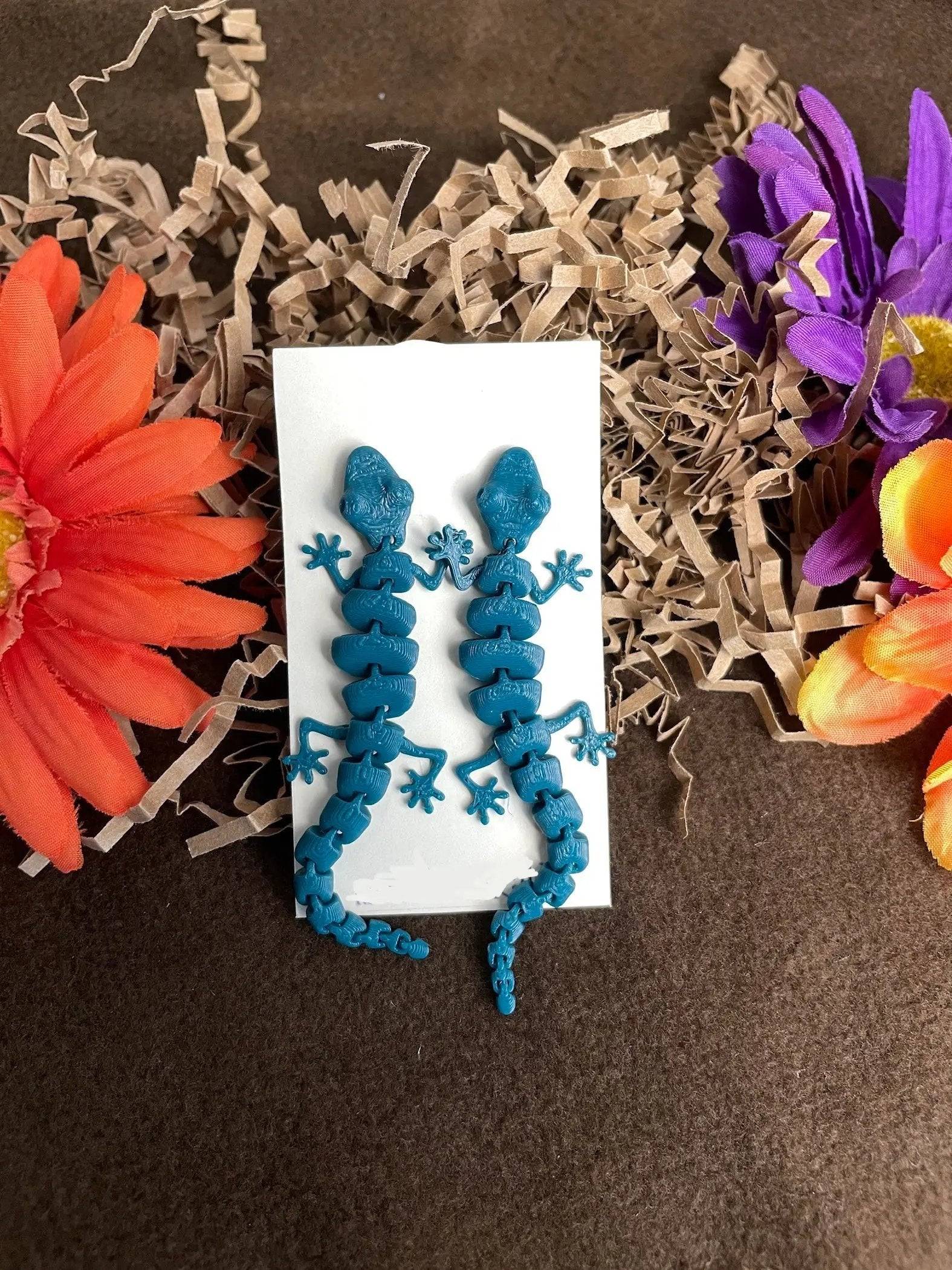 Gecko Dangle Earrings Ð Stainless Steel & Hypoallergenic Design