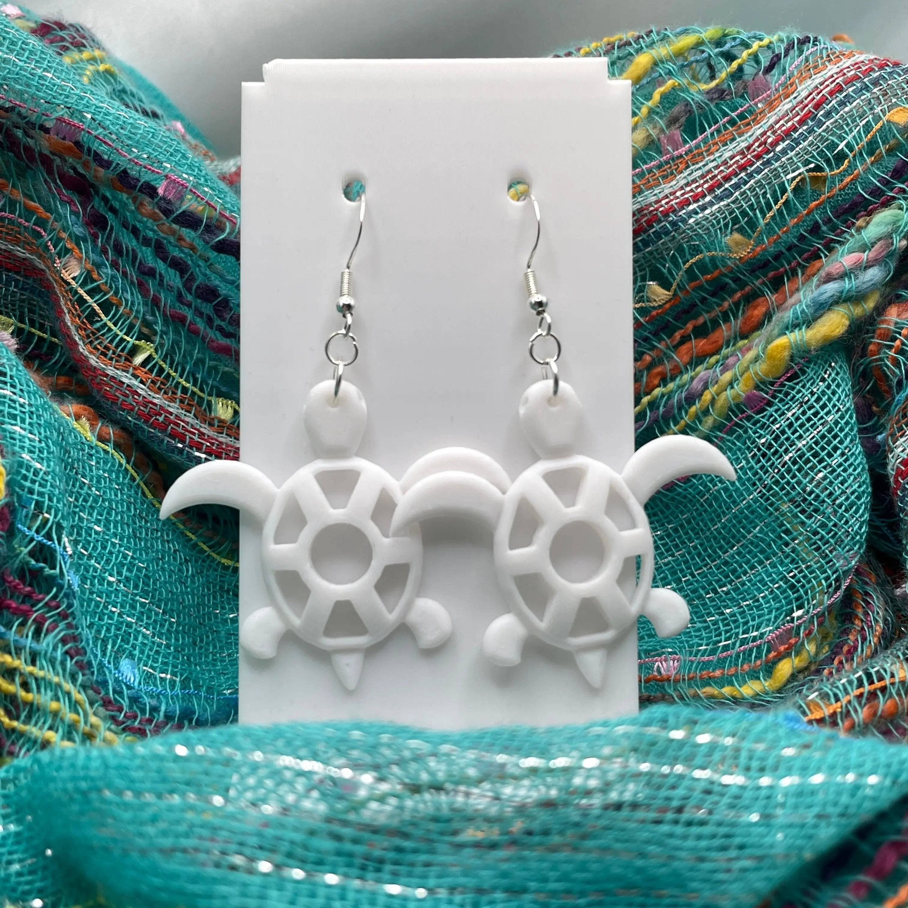 Sea Turtle Dangle Earrings Ð Lightweight & Stylish Gift for Women