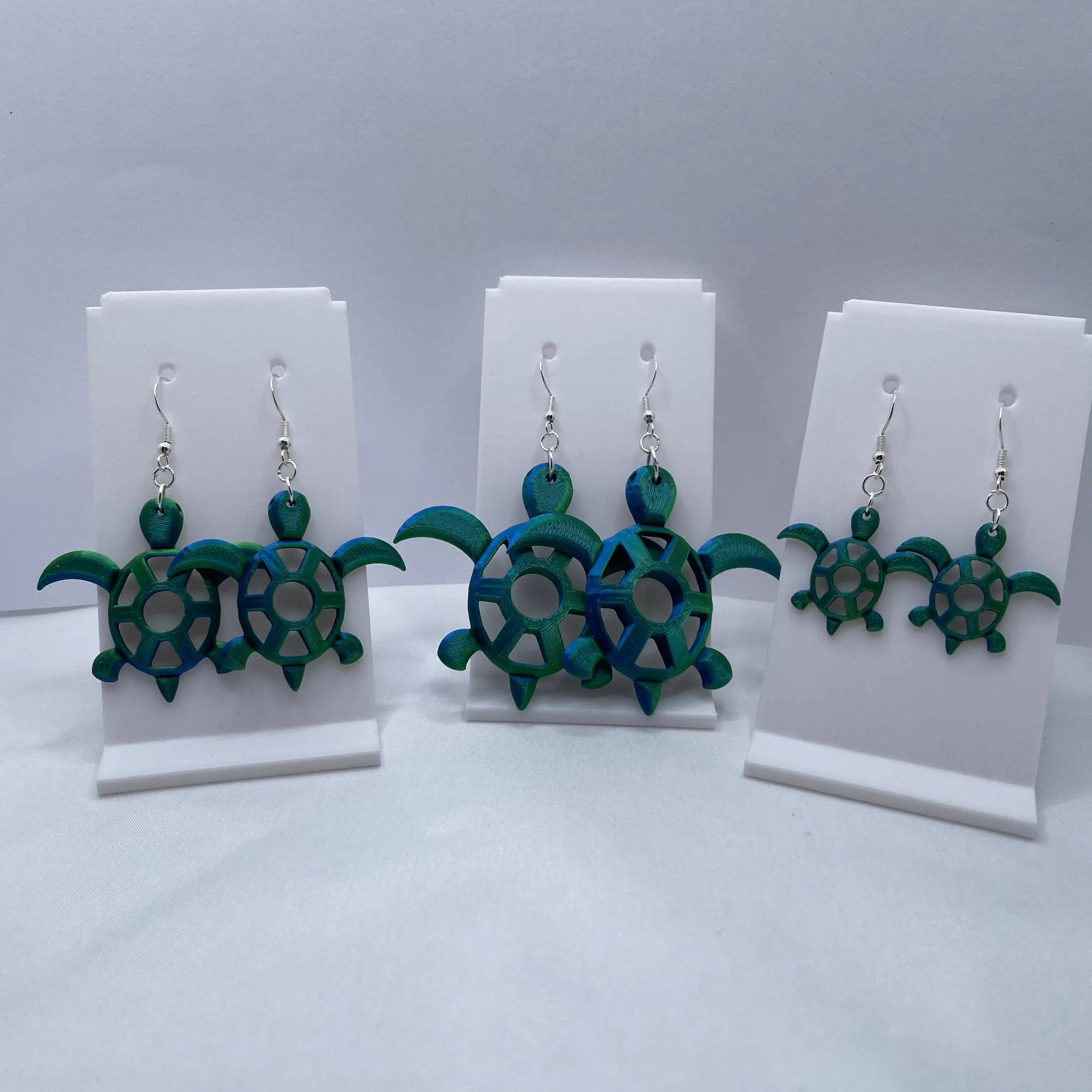 Sea Turtle Dangle Earrings Ð Lightweight & Stylish Gift for Women