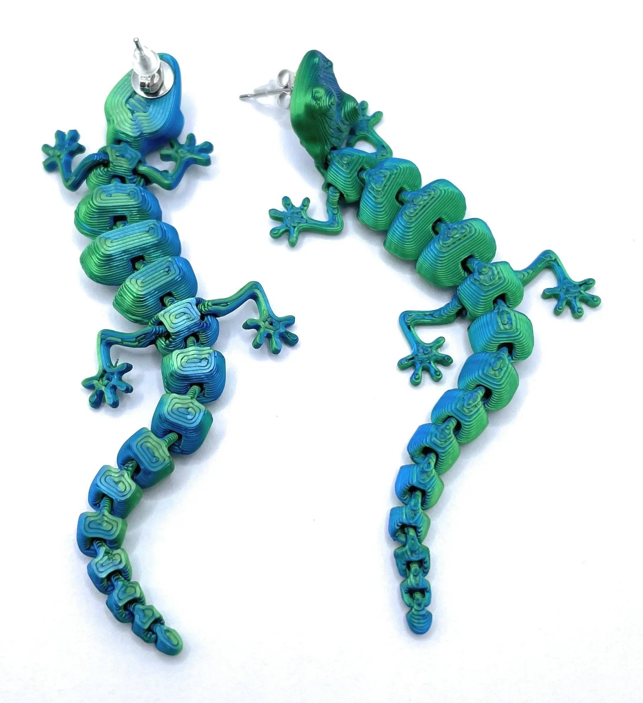 Gecko Dangle Earrings Ð Stainless Steel & Hypoallergenic Design