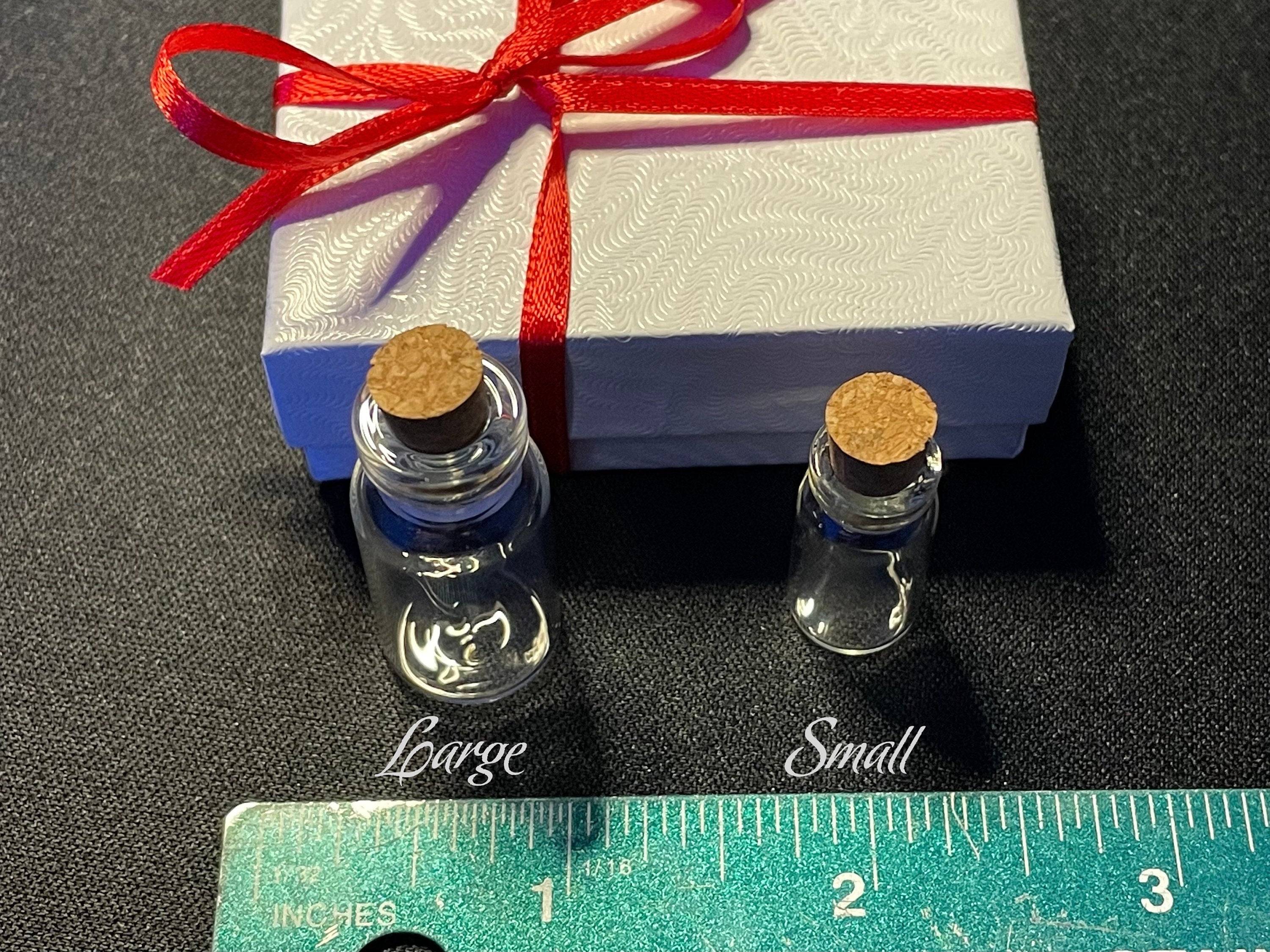 Give a little * Message in a Bottle - Unique Engraved Glass Keepsake